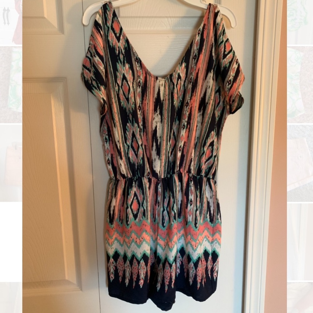Colorful Patterned Romper - Picture 2 of 3